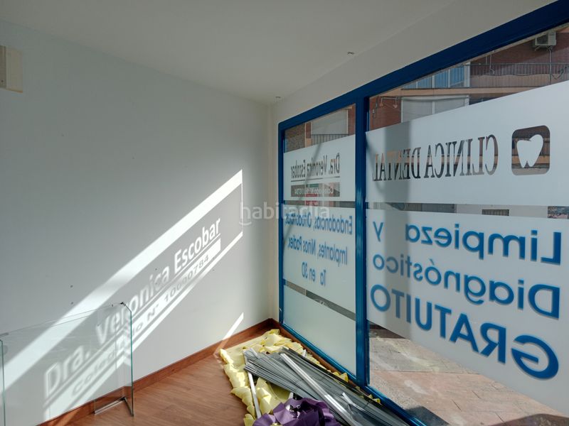 Foto 5f40a9f2-78ec-4667-9286-5492a930cea2. Locale commerciale in calle cayetano garcía martín 1 in Plasencia