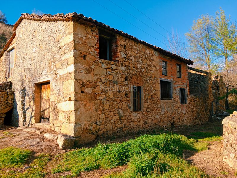 Foto a102597c-ab8e-45e1-8adb-ea49511dcf8d. Finca rústica a plaza padre la calle 5 a Torno (El)