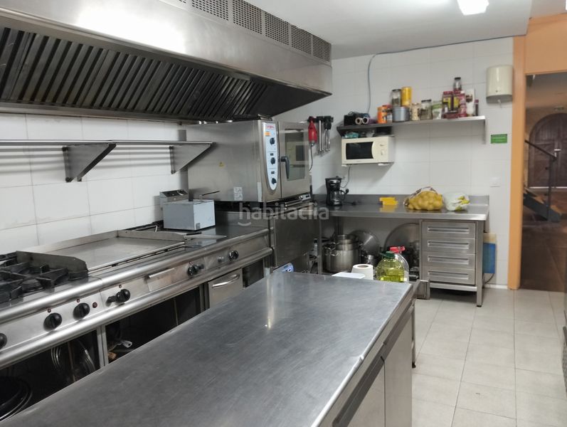 Foto c0b284ef-c0d2-4e15-be9e-1a5e1afd8e7b. Edifici a plaza eulogio alonso elizo 2 a Torno (El)