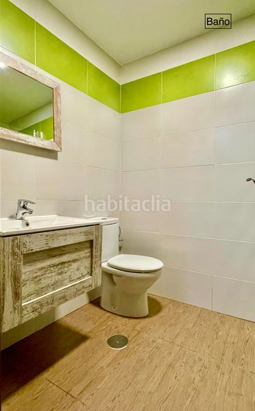 Foto 02a46c35-7e42-48c7-b0c6-adaab53783cb. Xalet amb xemeneia calefacció aparcament piscina a Casas del Castañar