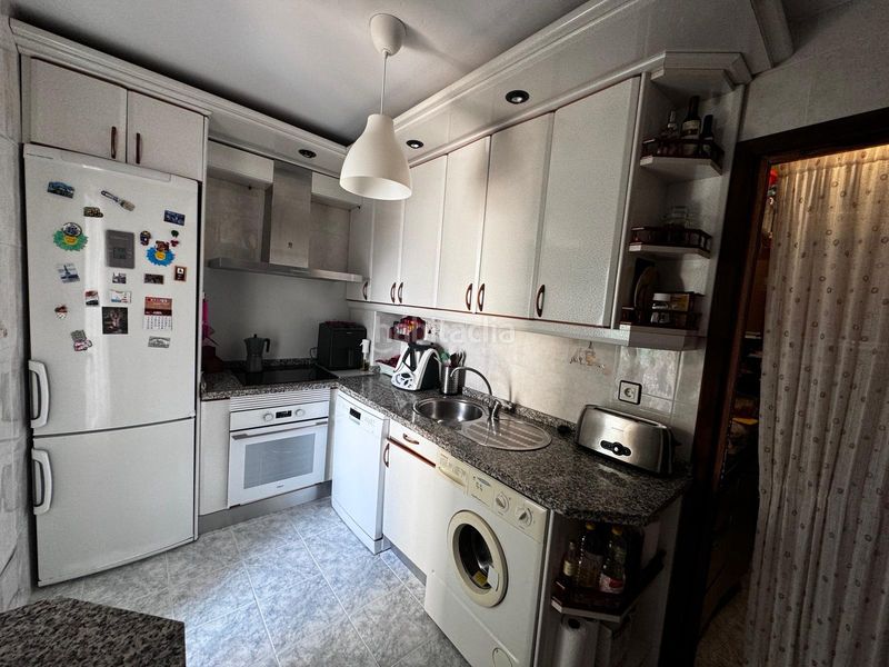 Foto 4a2ea3a3-15d0-4cb5-93c2-9d9353fa86e3. Flat with heating in Torno (El)