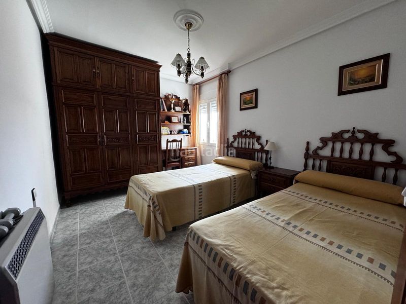 Foto a852cabd-697c-42c6-b420-ae6ad2678911. Flat with heating in Torno (El)