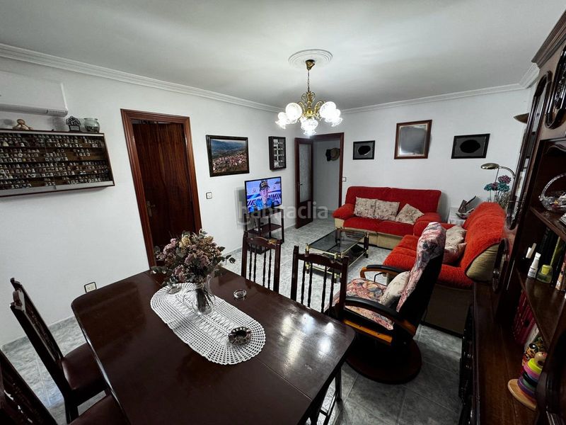 Foto d236b6e7-bf5e-4ab2-9e1b-f1a1f075867b. Flat with heating in Torno (El)