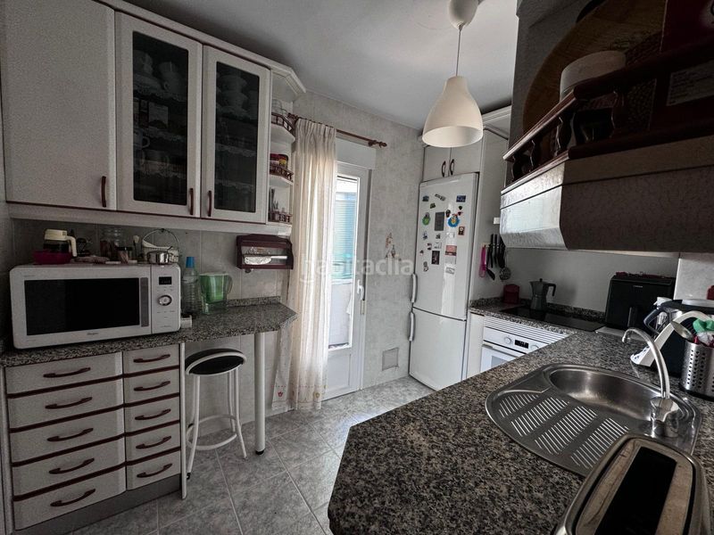 Foto f0c3b322-9ce4-4dd9-95aa-ba0c33107f5b. Flat with heating in Torno (El)