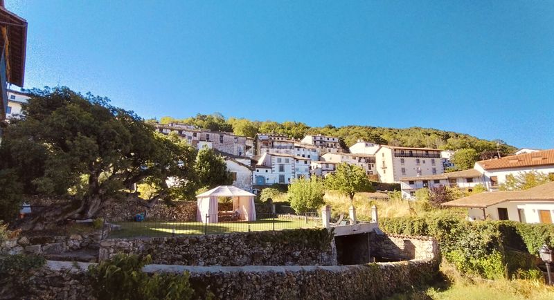 Foto 57b9e345-0d93-402d-90ac-e0ce534235fc. Masia a Candelario