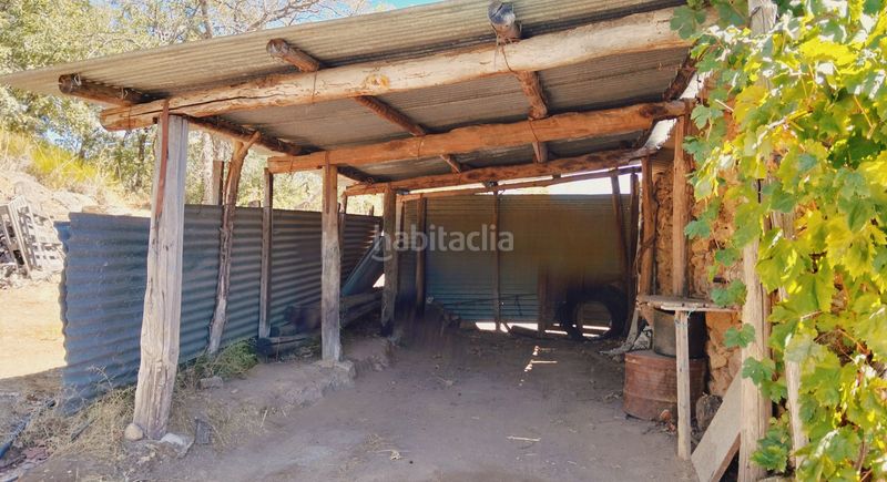 Foto c599cc5a-b9f9-4049-b4a2-c8f4f5166275. Finca rústica a Barrado
