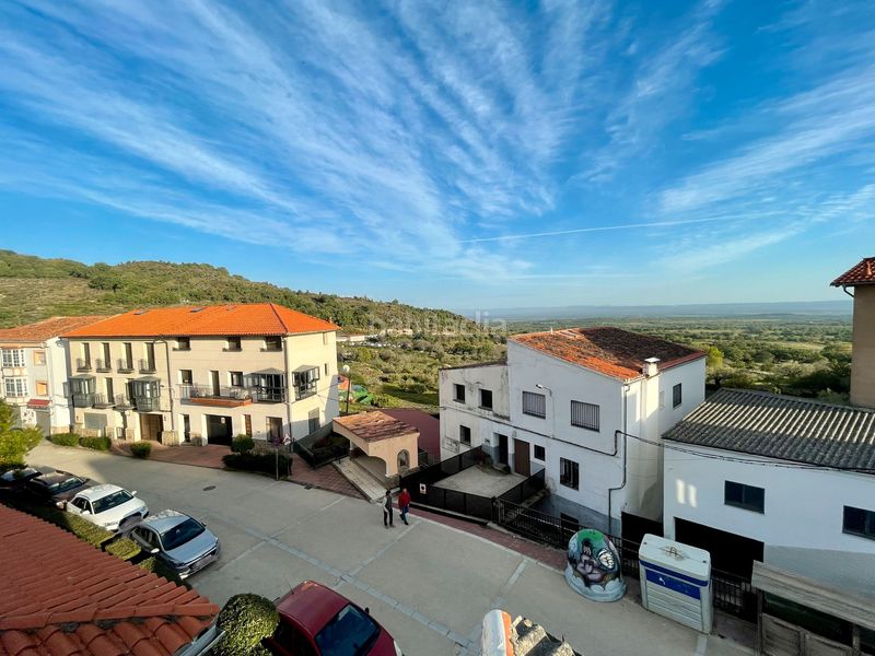 Foto 5aa0629e-34da-4d05-8425-58419412877b. Casa a plaza carlos v 0 a Arroyomolinos de la Vera