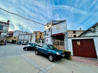 House in Plaza carlos v 0