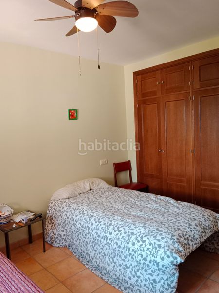 Foto 10ecb000-66a2-4bd3-8a64-37ac039d8709. Chalet dans calle gabriel y galán 13 dans Torremenga