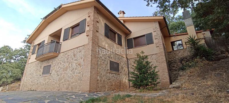 Foto f5ae8b7f-f21b-4668-8d33-d86c2d8e056b. Chalet dans calle gabriel y galán 13 dans Torremenga