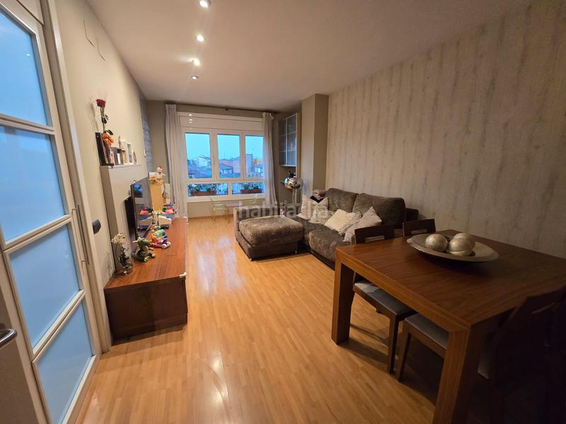 Foto d456dc75-ccf0-4fa5-b90c-b150cbd67b7e. Flat with parking in Manlleu