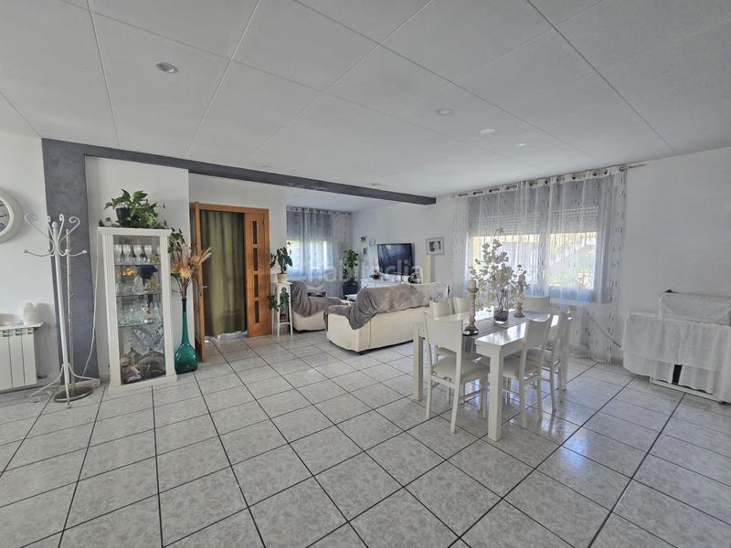 Foto e2169e7a-0511-4fb5-9755-08d8af5e633a. Casa con parcheggio in Masies de Roda (Les)