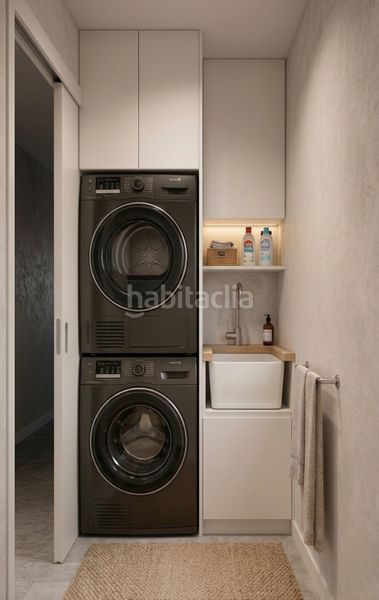 Foto eb15c3e1-05cc-42b9-bf7b-22a71043a7e3. Flat with heating in Centre Vic