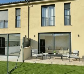 Casa a Torell�. Casa de compra