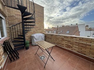 Alquiler Piso  Calle collado de las vertientes. ¡ático de alquiler en vallecas!