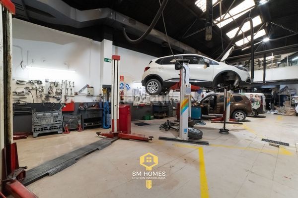 Foto 57ba6ca5-7458-43f2-82ce-d5894bb7d44a. Nau industrial a Tres Olivos-Valverde Madrid