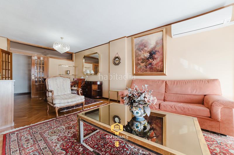 Foto b9dcf4a0-3a8e-41fd-99a7-a1038068db75. Piso en Media Legua Madrid