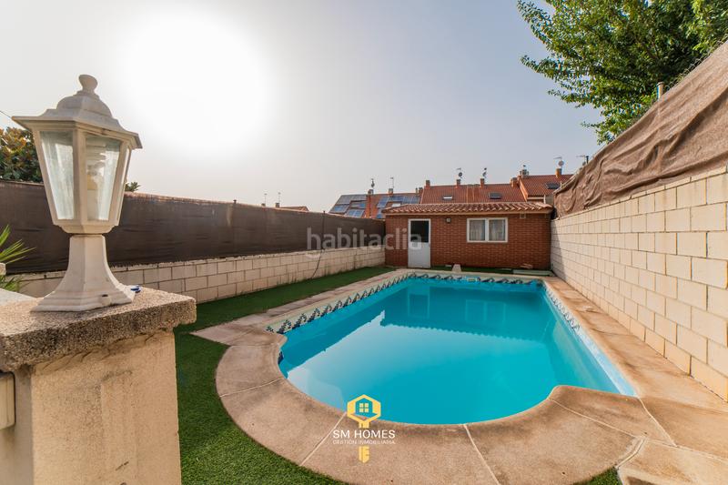 Foto aaa13eb5-087e-4355-89e3-48420d3c22dd. Chalet en Mejorada del Campo
