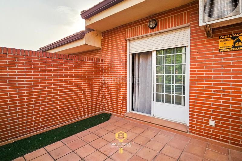 Foto f735f9aa-0eea-40b5-9c6e-fb85ae74f86c. Chalet en Mejorada del Campo