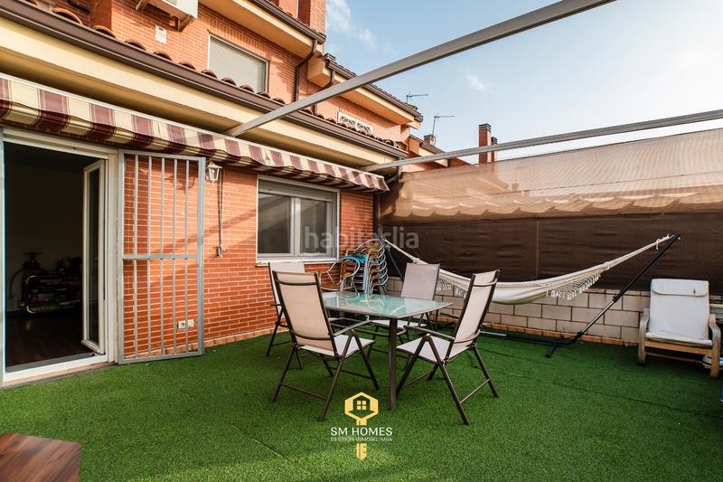 Foto 7f4e157f-dc86-4c45-a8b0-4a86fc61449d. Chalet con riscaldamento parcheggio piscina in Mejorada del Campo