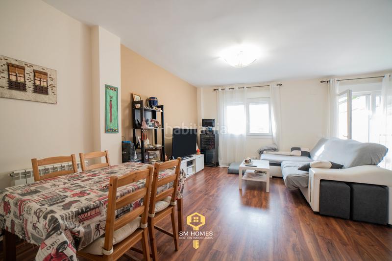 Foto ffa3955e-ff0d-422d-888c-c23f2784292c. Chalet con riscaldamento parcheggio piscina in Mejorada del Campo