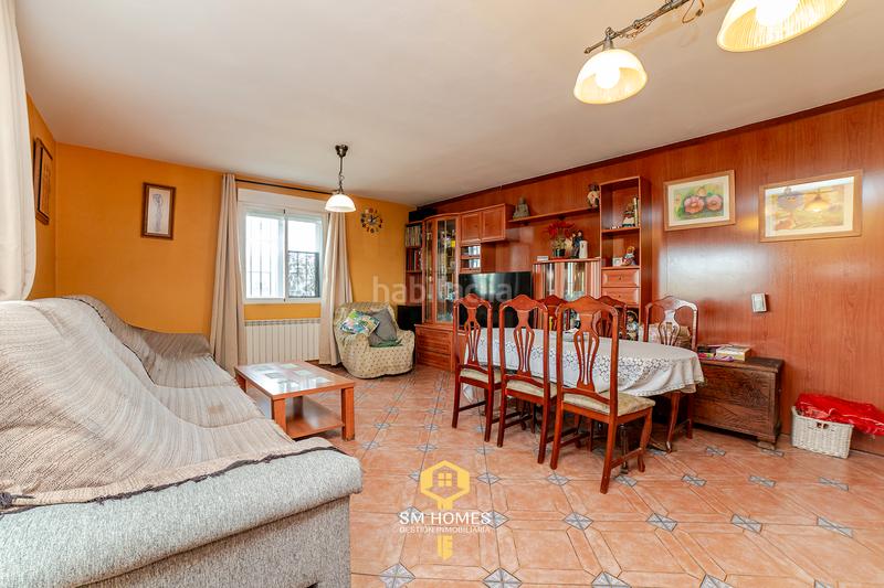 Foto f2e95cf3-80bc-4e5d-a5c2-b7015dda2c5e. Casale con camino riscaldamento parcheggio in Mejorada del Campo