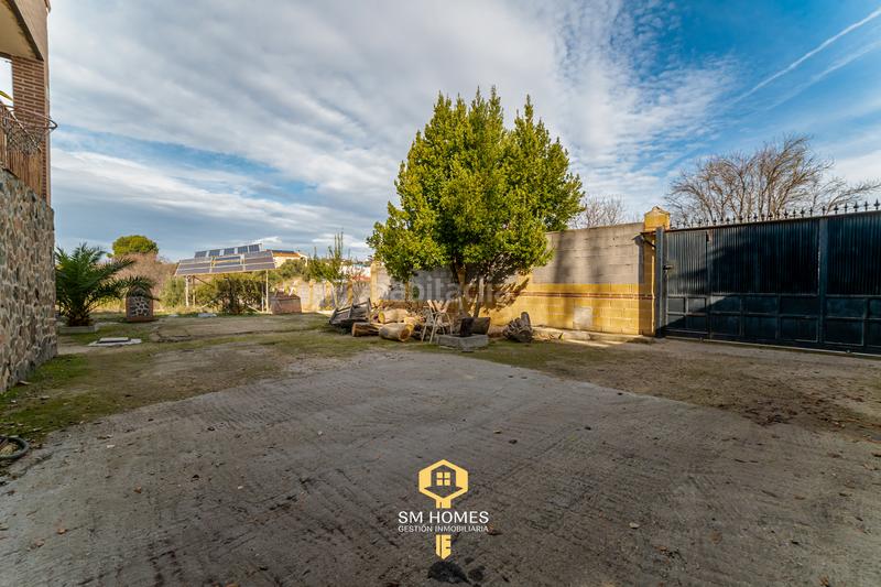 Foto 4ab5a6fb-d6ea-45d2-95fb-d84f8f5b7ee3. Masía en Mejorada del Campo