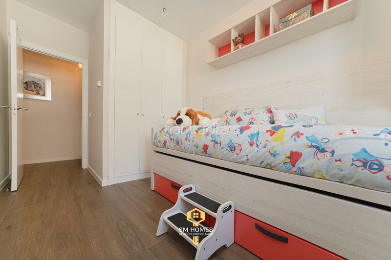 Foto 5cea40cc-3c91-4a08-9bf5-d5be58f433b2. Pis amb calefacció aparcament piscina a El Cañaveral Madrid