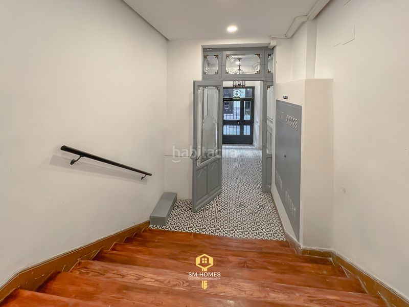 Foto d7778736-6c76-46cc-99ab-954c9e35b1e6. Local comercial a Sol Madrid
