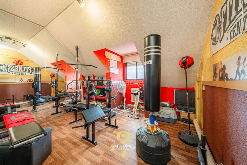 Foto 0b30f8e9-f70b-4893-a2ff-6fbf686e0fd1. Dúplex piso en venta en Montserrat-Parque Empresarial San Fernando de Henares