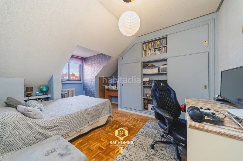 Foto dd83cded-0fac-4e44-8e9f-8128c42b9464. Dúplex piso en venta en Montserrat-Parque Empresarial San Fernando de Henares