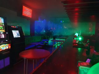 Local Comercial en Calle de Rojas Zorrilla