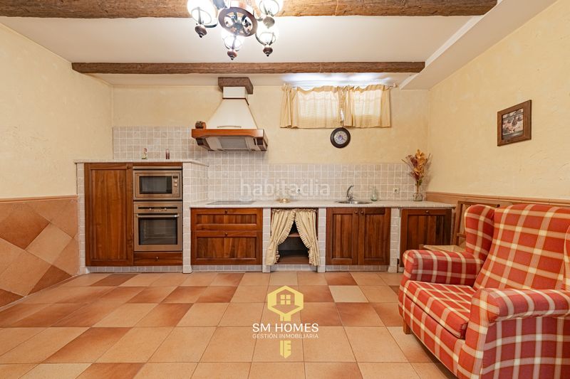 Foto a040f0b2-2d56-4ad2-ba56-a44e912ce8ef. Casa aparellada amb calefacció aparcament a Las Conejeras-Eparragal Coslada