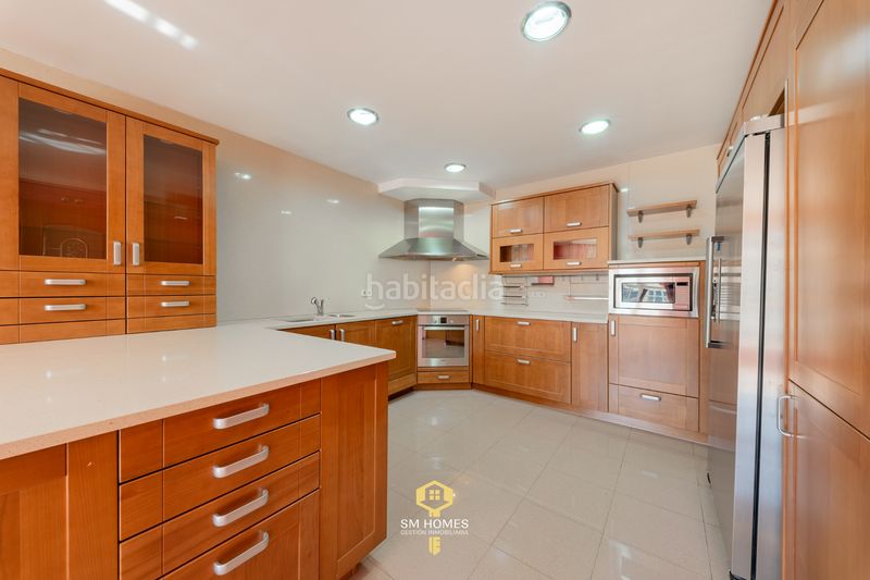 Foto 40eb8bce-f512-443e-a342-562c78f368af. Casa pareada en Las Conejeras-Eparragal Coslada