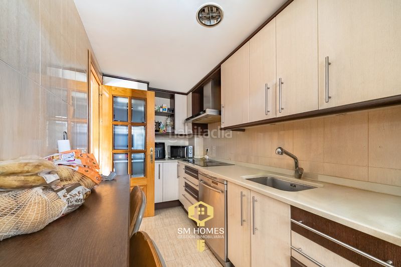 Foto a0ec6733-feb2-427c-a76e-21161dec6f2b. Duplex avec chauffage dans Valleaguado-La Cañada Coslada