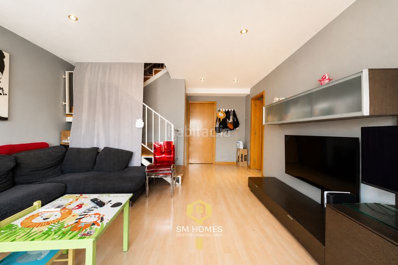 Foto f6a12e9b-9632-4920-9f12-00f88a7fded9. Duplex avec chauffage dans Valleaguado-La Cañada Coslada