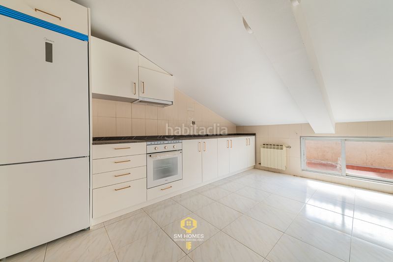 Foto ea49b177-1c9f-49ba-bb99-0d1adb9ed346. Penthouse with heating in Centro San Fernando de Henares