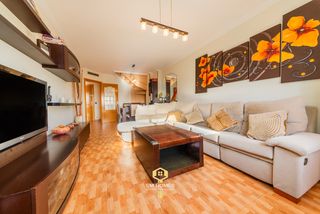 Duplex  Calle mar caribe
