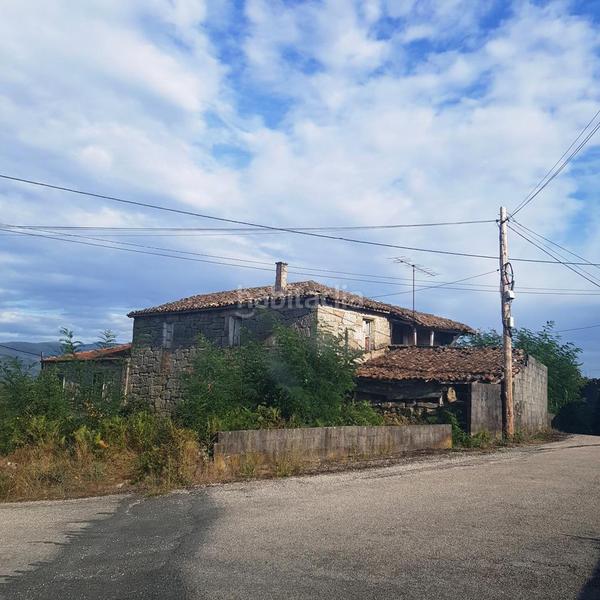 Foto c1ff1af2-4072-43cf-817d-d6bb3a81345f. Mas dans Maceda
