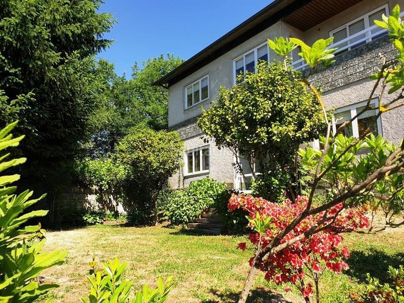 Foto 19c2424c-c123-4688-a664-ab27f51cb809. Casa amb calefacció aparcament piscina a Coles