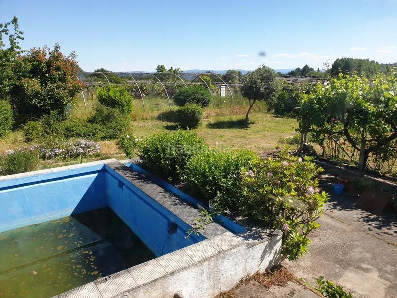 Foto 35f3347e-865d-4ac4-a09a-7871238047ff. Casa amb calefacció aparcament piscina a Coles