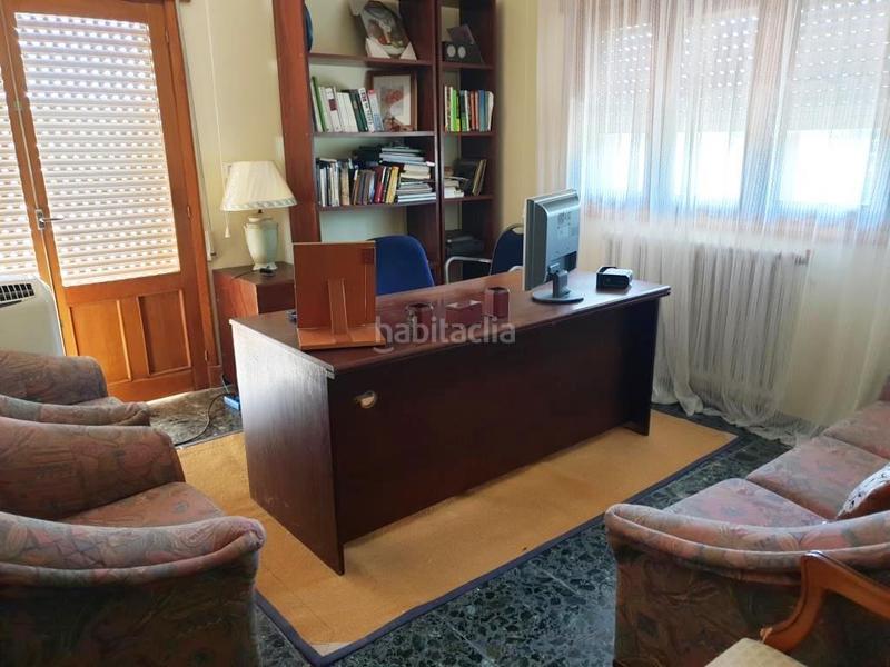 Foto 64096610-7952-43e2-b34a-7cb54b298539. Casa amb calefacció aparcament piscina a Coles