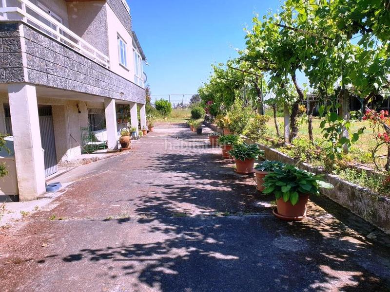 Foto 756482d9-0655-4f53-ad85-365b15eab4cb. Casa amb calefacció aparcament piscina a Coles