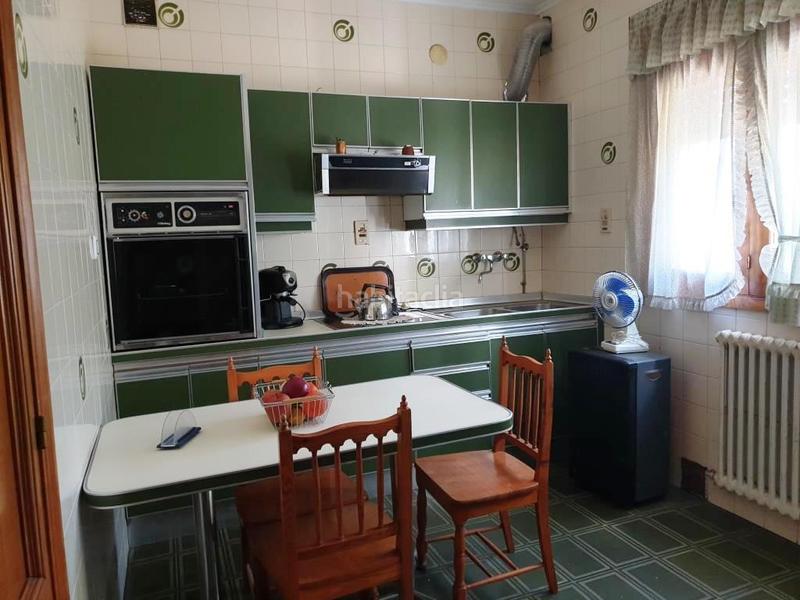 Foto 866d2a1e-3196-4753-91bd-0ba4c0bbf00d. Casa amb calefacció aparcament piscina a Coles