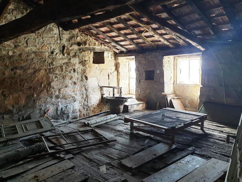 Foto d06bcdee-bb00-4792-90d4-f0f251e0534c. Casa amb aparcament a Pereiro de Aguiar (O)