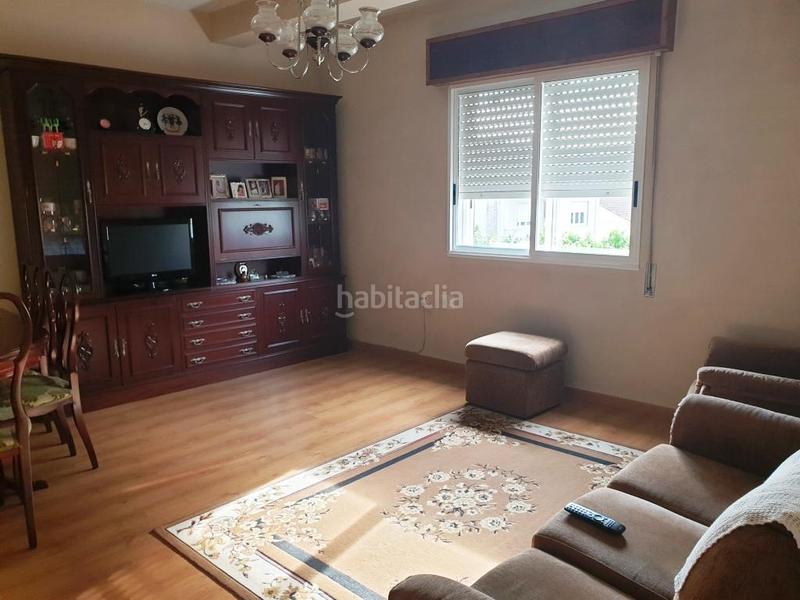 Foto 4568f5e4-c9c6-4640-ae5d-af2cce1c1576. Casa amb calefacció aparcament a Residencia Ourense