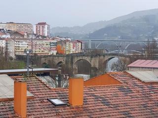 Dúplex  Rúa dos remedios (juzgados) venta. 250.000 duplex juzgado 4 dormi. 3wc. 2 garajes.