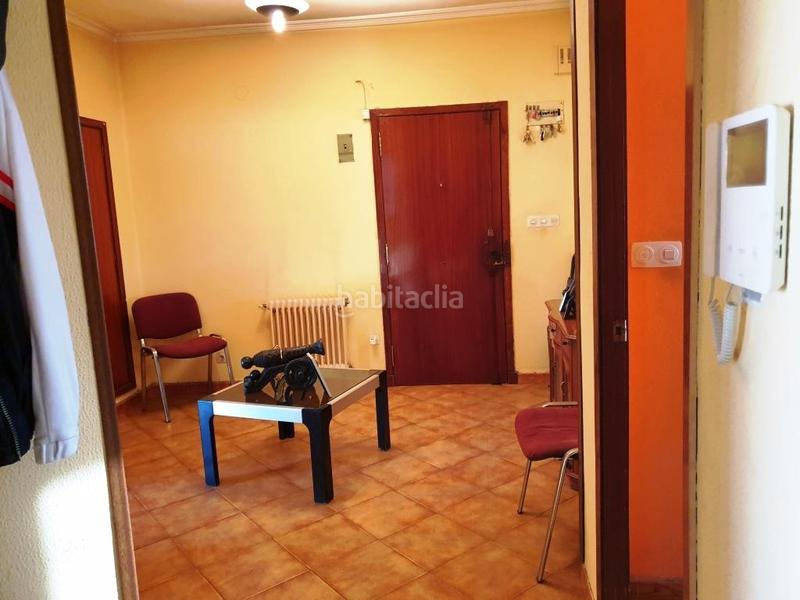 Foto cdf26bd3-00eb-4273-b3ff-395675da4ce5. Piso 159.000 piso 3 dor, 2wc, el puente121m2 en A Ponte Ourense
