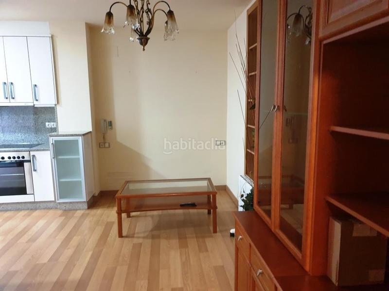 Foto fa27850a-a9d6-463a-a21e-188a484e8a55. Alquiler piso 425 lof1 dor, wifi, calef. park. todos gast. incluidos rivela en Coles