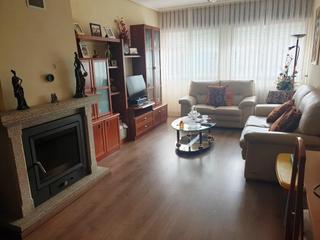 Casa  Da aira. 290.000 chalet  valenzabarbadasourense